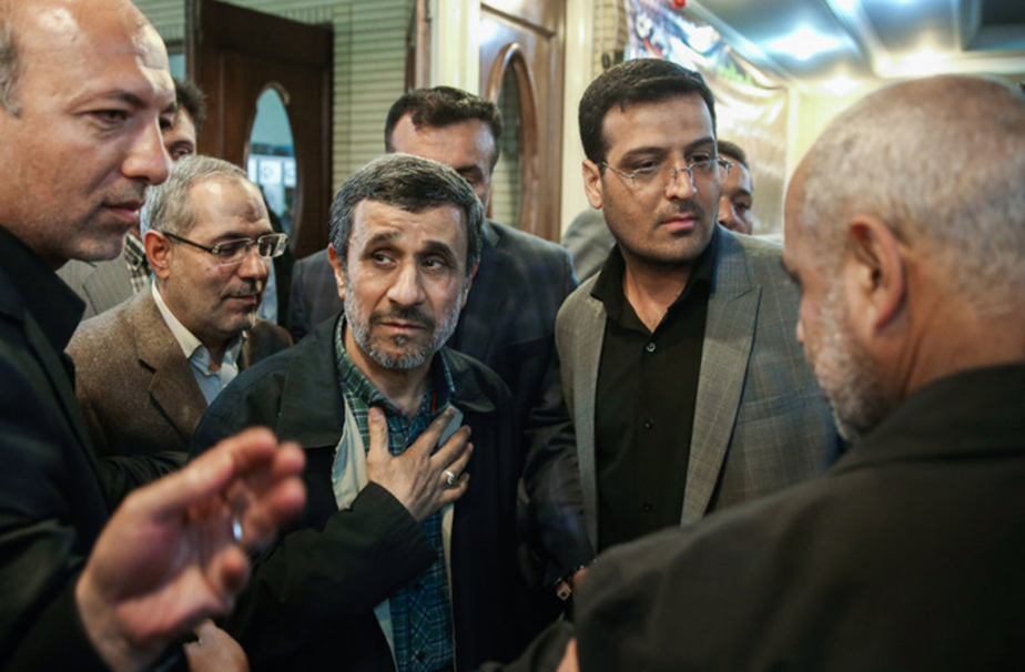 واکنش جالب فعالان سیاسی به بازگشت احمدی نژاد