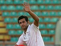 مهرداد اولادی مهاجم اسبق پرسپولیس و استقلال درگذشت