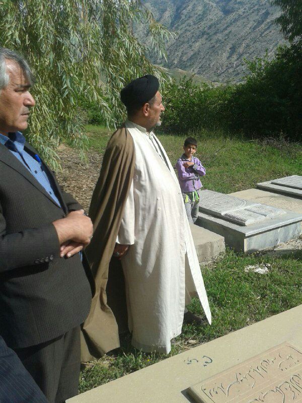 با وساطت حجت الاسلام موحد مردم روستای لیرکک دشمن زیاری پس از ۱۸ سال آشتی کردند