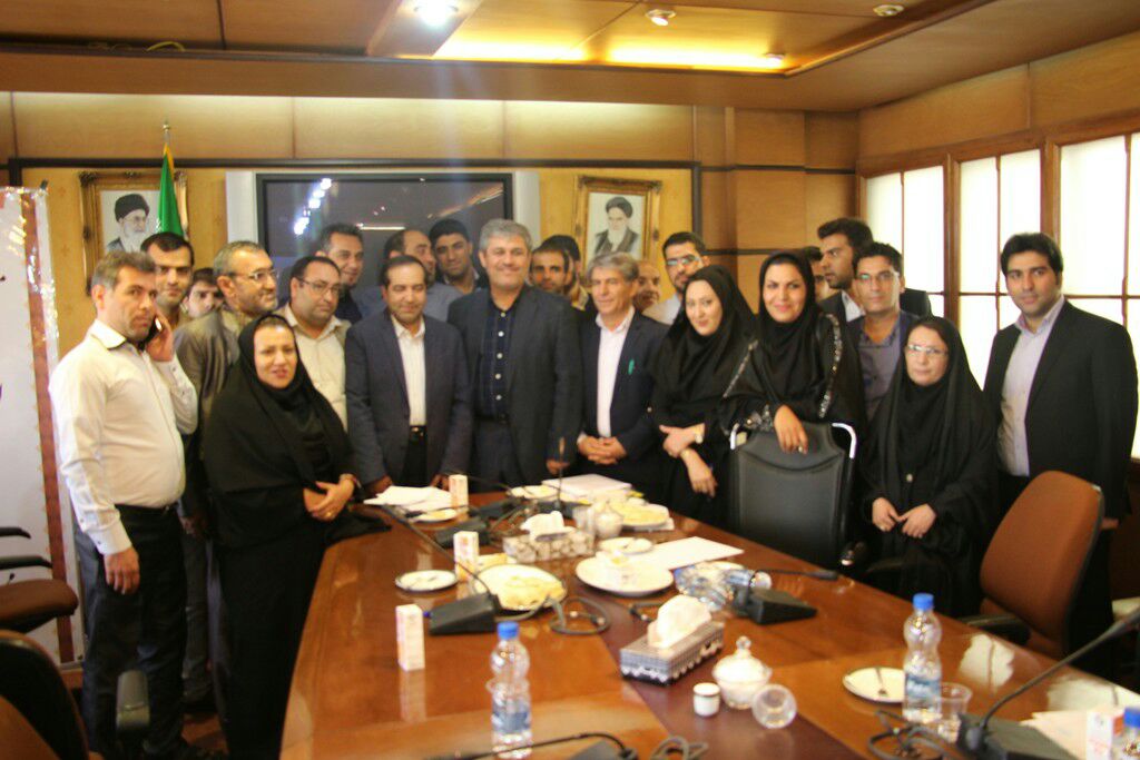 گزارش تصویری حضور اصحاب رسانه گچساران در مجلس شورای اسلامی/هدیه لاریجانی به خبرنگاران گچسارانی(بخش اول)