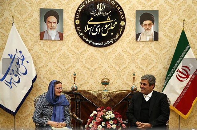 اظهارات تاجگردون در دیدار با کاتریونا پولفید،  نماینده صندوق بین المللی پول+تصاویر