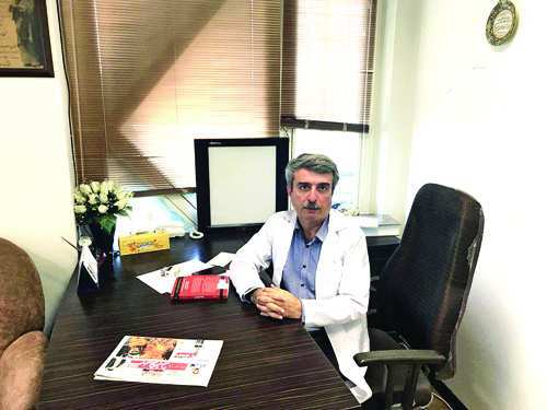 گفتگو با دکتر دانشی/مردی که دنا اعضای خانواده اش را از او گرفت