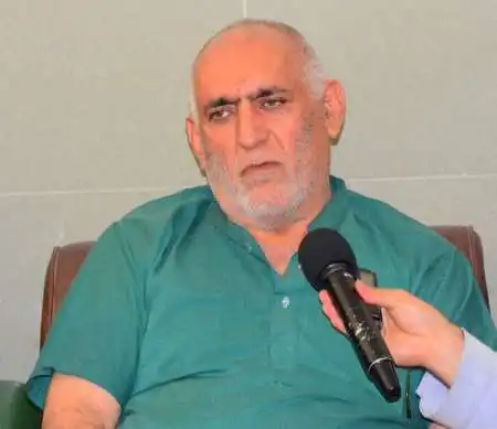 اعطای مرتبه استاد ممتازی به پزشک سرشناس کهگیلویه و بویراحمدی