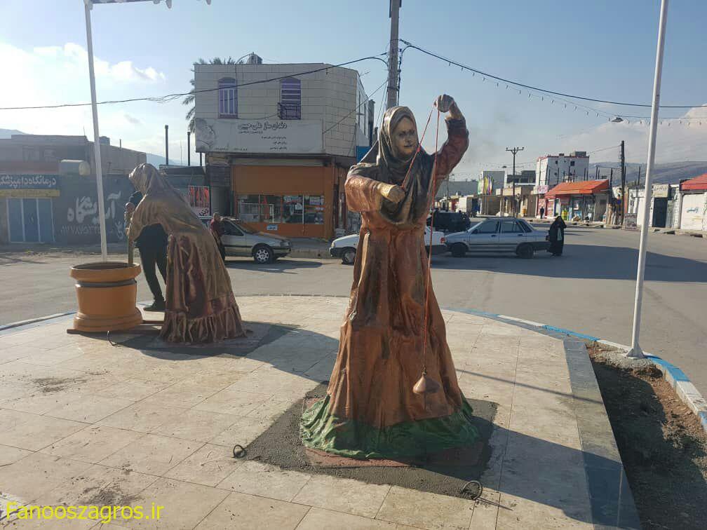 نصب المان و نامگذاری یک از میادین شهر باشت بنام “مادر” +تصاویر
