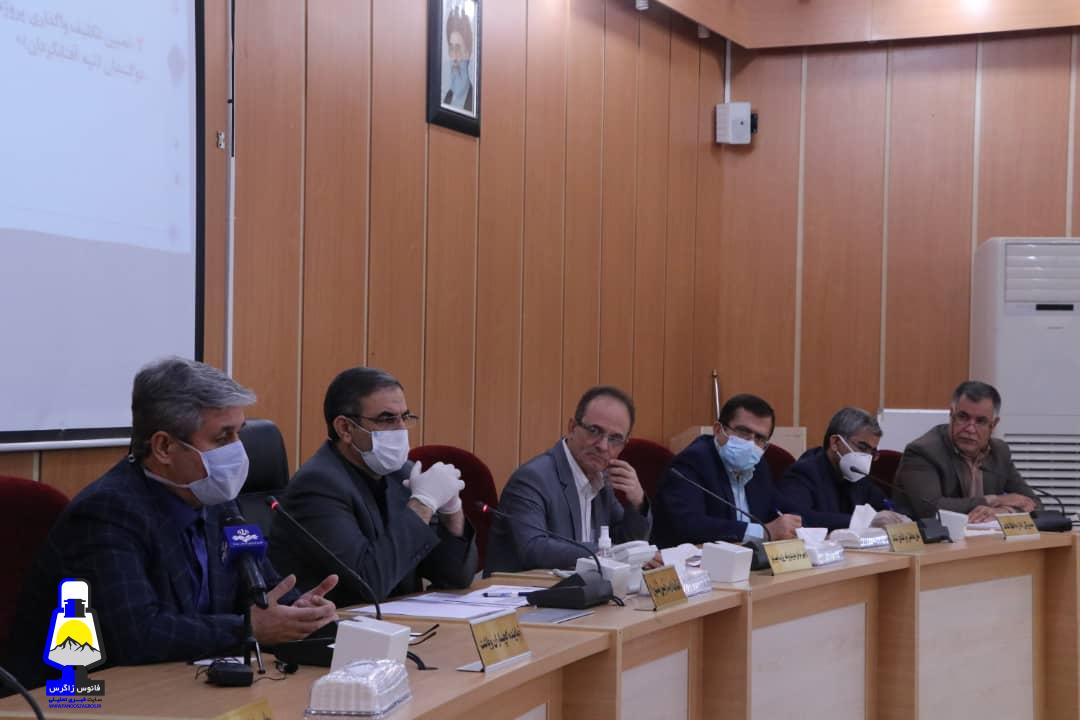 گزارشی از نشست شورای برنامه ریزی کهگیلویه و بویراحمد /استاندار:خیلی از دستگاه‌ها هنوز خودشان از امکاناتی که دارند با خبر نیستند/تاجگردون:کسری بودجه شدیدی پیش رو داریم