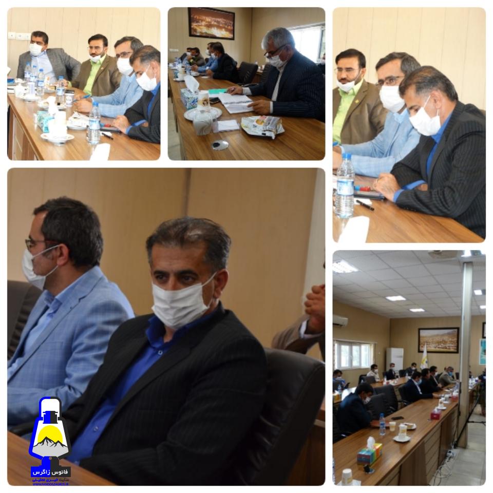 نشست چند جانبه سازمان نظام مهندسی ساختمان استان، دادگستری، شهرداری یاسوج و اعضا کمیسیون ماده ۱۰۰شهرداری برگزار شد