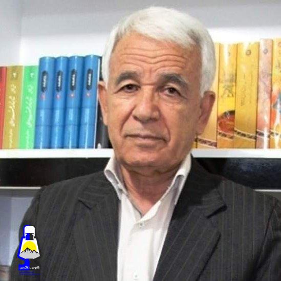 صلاح مُلک دراین است که هرکه کارخویش کند