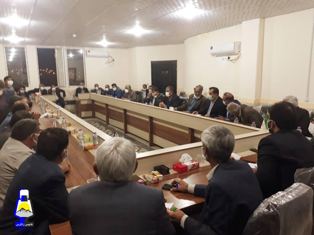 جلسه معتمدین شهرستان لنده به منظور انتخاب اعضای هیات اجرایی انتخابات برگزار شد+عکس
