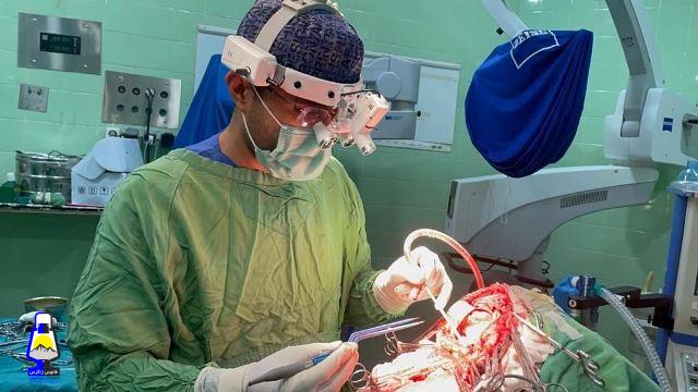 انجام جراحی نادر دیسک بین مهره ای از طریق قفسه سینه برای اولین بار در استان در بیمارستان امام خمینی(ره) دهدشت + تصاویر