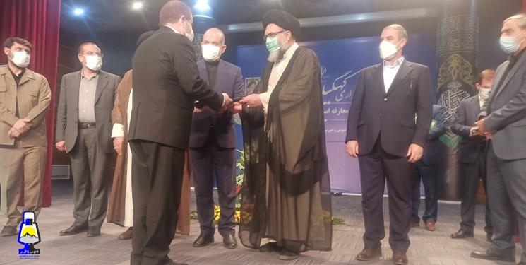 در آئین تکریم و معارفه استانداران کهگیلویه و بویراحمد ؛ احمدزاده رسمأ استاندار کهگیلویه و بویراحمد شد/ درخواستهای نماینده بویراحمد و دنا از وزیر کشور/حرف های متفاوت نماینده گچساران و باشت نزد وزیر کشور/موحد از مشکلات کهگیلویه با وزیر کشور حرف زد+تصاویر