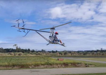 ابداع یک بالگرد کوچک تمام برقی ۸ ملخه