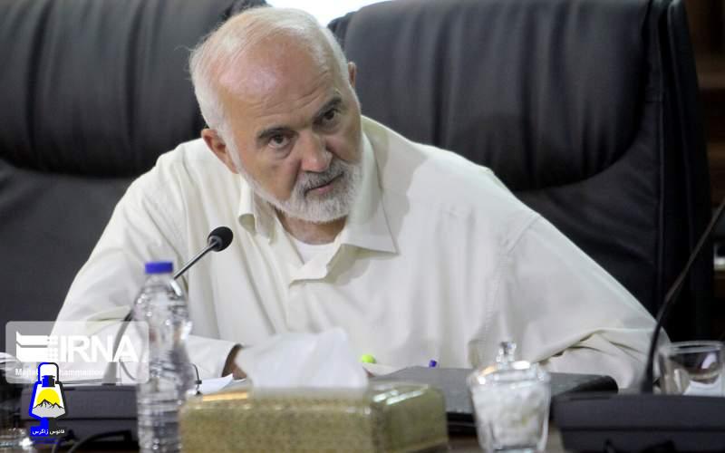 حمله شدید احمد توکلی به مصوبه مولدسازی درآمدهای دولت ؛ بسیار شباهت به رفتار معتادی دارد که نیازمند تهیه هزینه موادش است