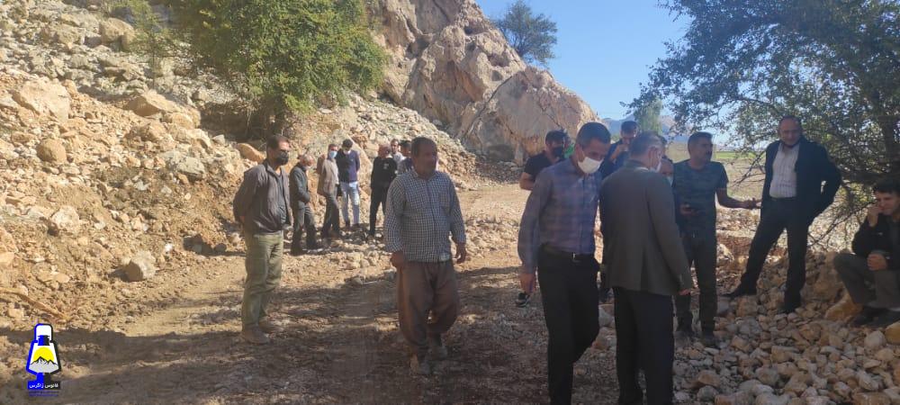 تجمع کشاورزان امامزاده جعفر گچساران در اعتراض به حفر چاه عمیق توسط جهاد کشاورزی+تصاویر