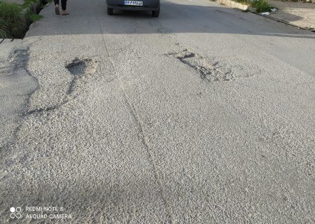 چشم خیابان ولی عصر همچنان کور است