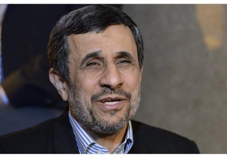 احمدی‌نژاد: تجاوز آشکار روسیه به اوکراین، تحمیل جنگی نابرابر و ناجوانمردانه