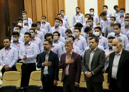 گزارش تصویری نشست مدیرعامل پتروشیمی گچساران با کارآموزان جدید