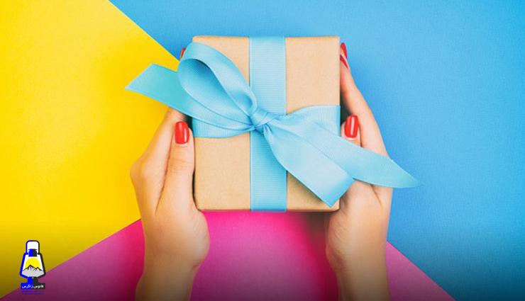 چرا باید هدایای تبلیغاتی کاربردی و جذاب تهیه کنیم؟