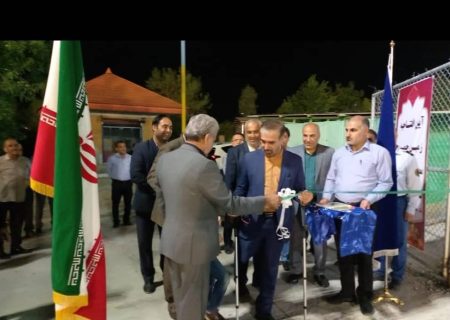 افتتاح زمین چمن مصنوعی ورزشگاه شهدای صنعت نفت در گچساران+تصاویر