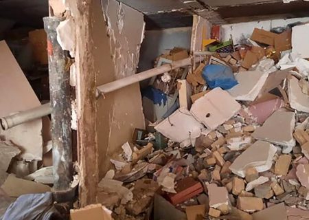 انفجار هولناک یک خانه در اهواز / نجات ۴ نفر از زیر آوار