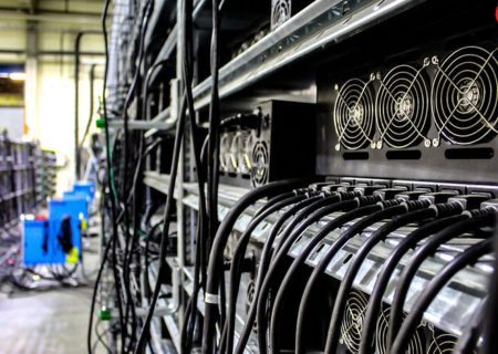 جریمه میلیاردی برای استخراج ارز دیجیتال روی پشت بام خانه!