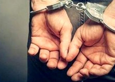 حمله وحشتناک یک دزد با اسپری فلفل و شوکر برقی به ساختمان شادمان
