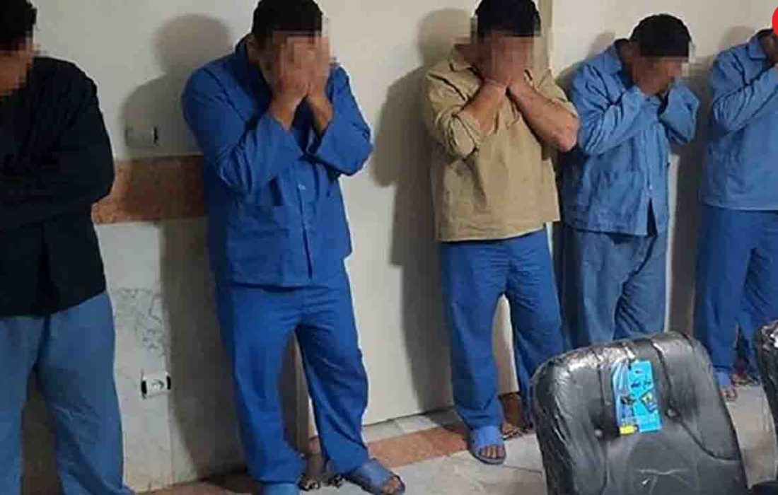 فیلم اعتراف عاملان سرقت جیوه از پتروشیمی آبادان