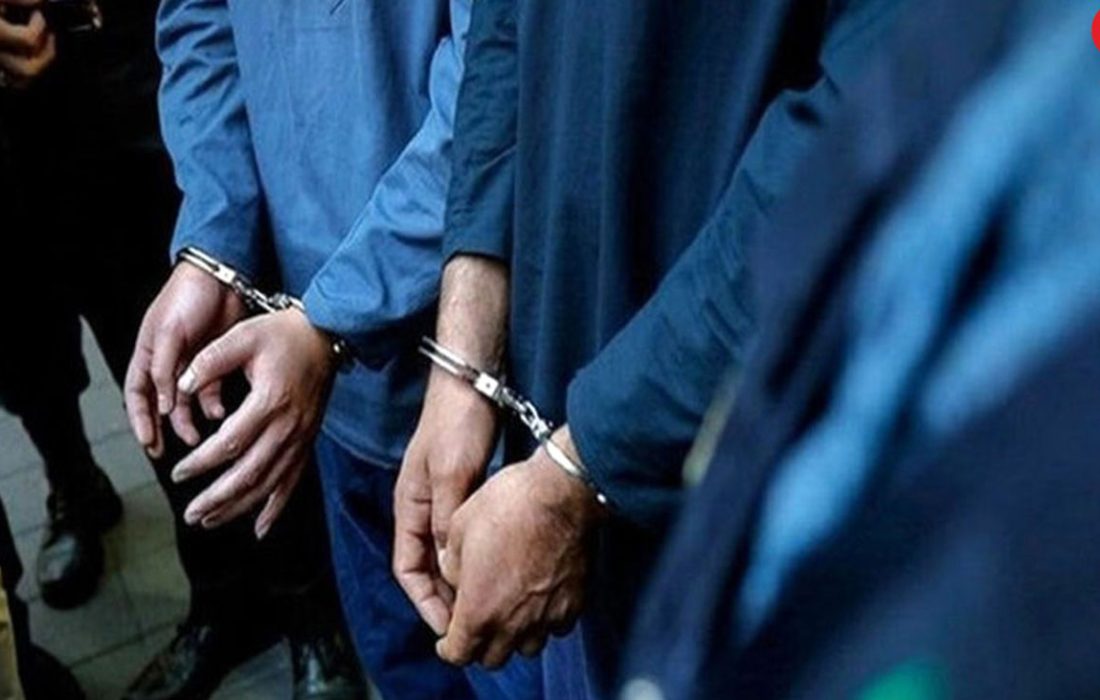 فیلم گستاخی وقیحانه زورگیر تهرانی در کلانتری / برای عینکت برف پاک کن بگیر!