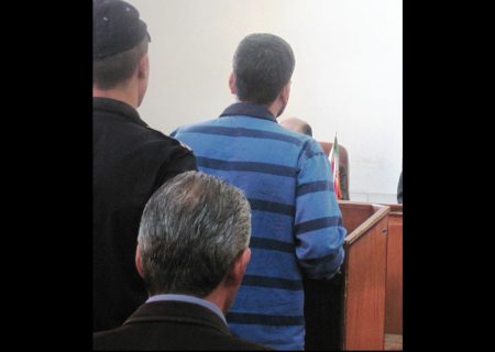 قتل هولناک برادر با میله آهنی در تهران / برادرم وکالت نامه تام از مادرم داشت!