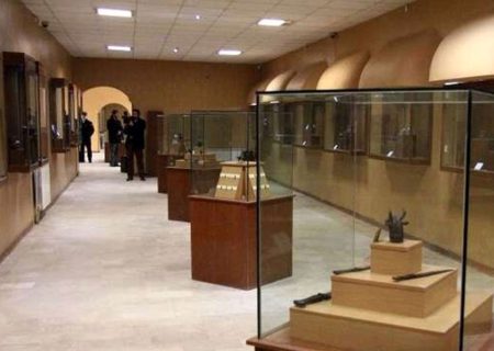 ماجرای دزد موزه همدان/متولیان استعفا دهند