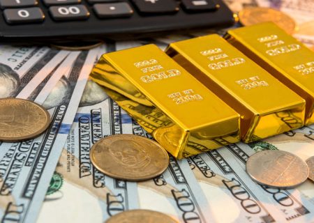 کاهش چشمگیر قیمت دلار / افزایش قیمت طلا و سکه در بازار