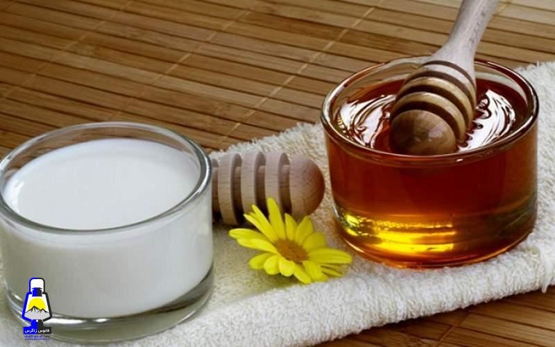 شیر و عسل سلامت استخوان را ارتقا میدهد