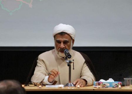 روحانیت چاره‌ای جز کنار آمدن با شرایط روز ندارد