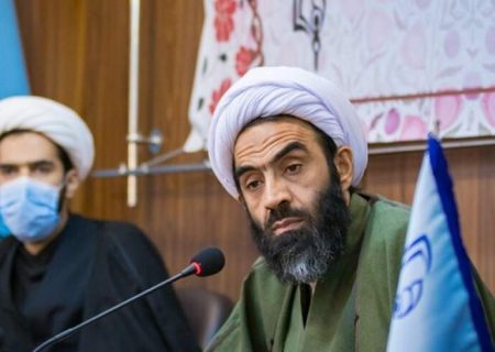 عمامه پرانی بازی با دم شیر است