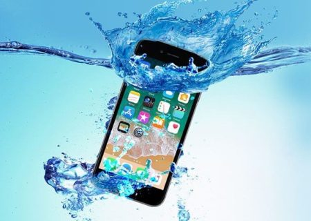 افتادن گوشی یا وسایل ارزشمند در توالت! چیکار کنیم؟؟؟