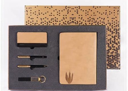 یک بازی دوسر برد با ست مدیریتی و سررسیدهای تبلیغاتی