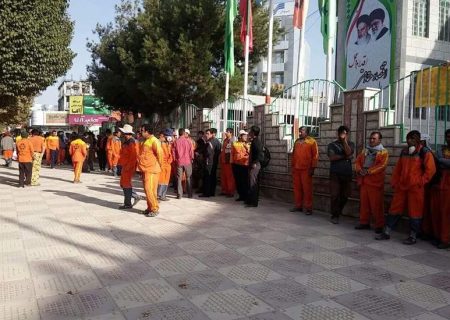 تجمع اعتراضی کارگران شهرداری یاسوج