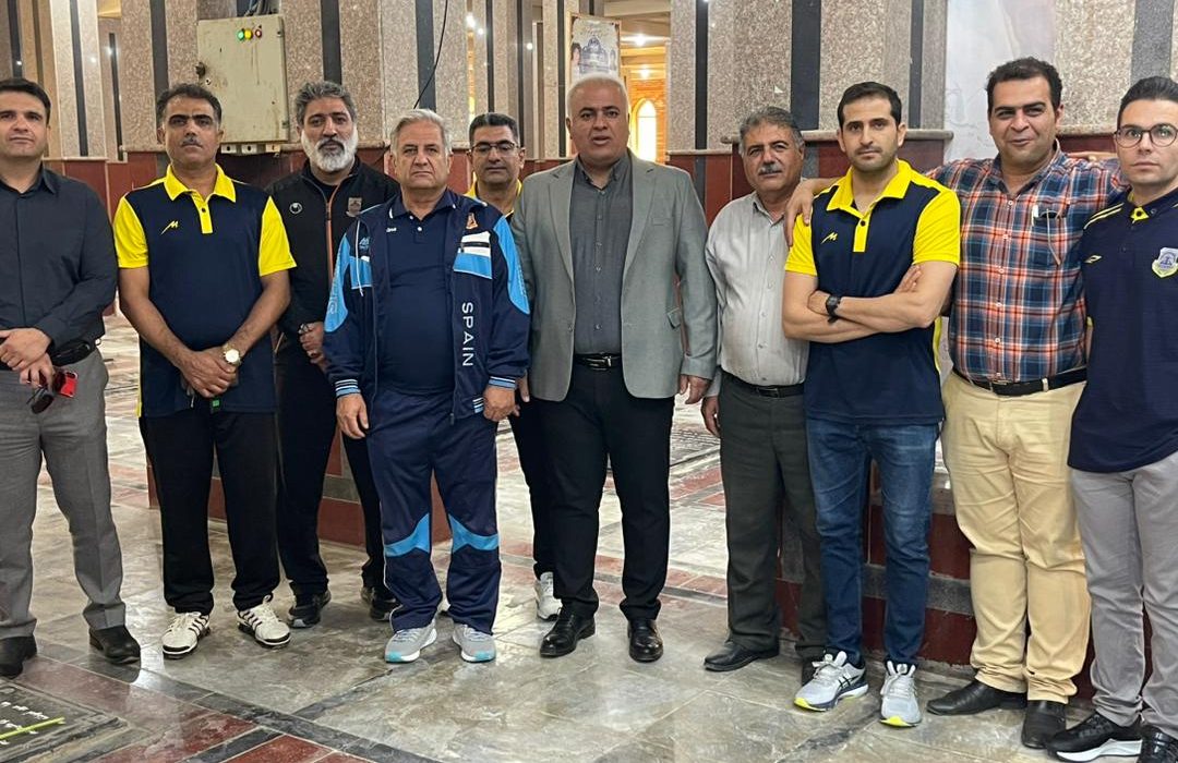 امور ورزش نفت و گاز گچساران به مقام شهدا ادای احترام کردند+تصاویر