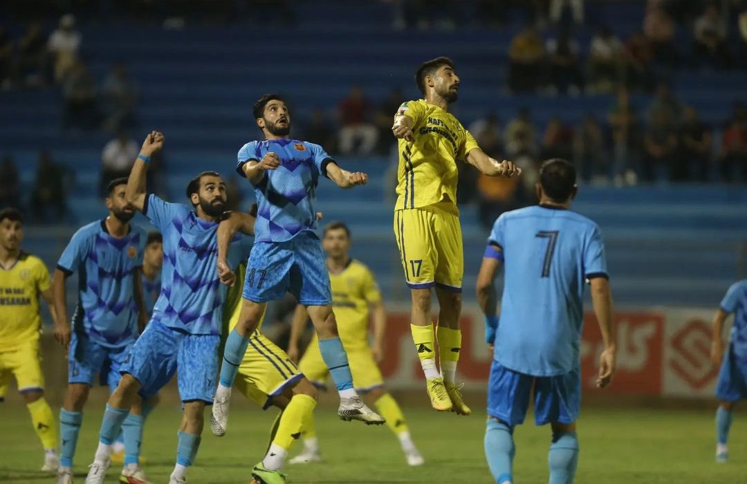پیروزی فوتبال نفت و گاز گچساران مقابل مس شهر بابک+تصاویر