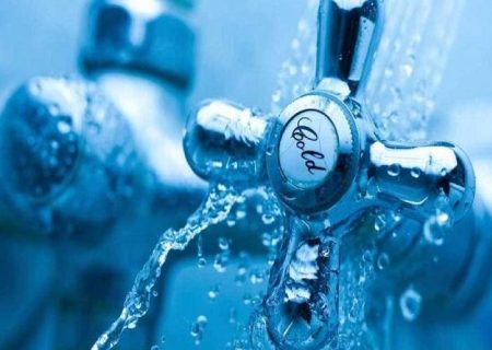 دوش آب سرد برای این افراد مضر است