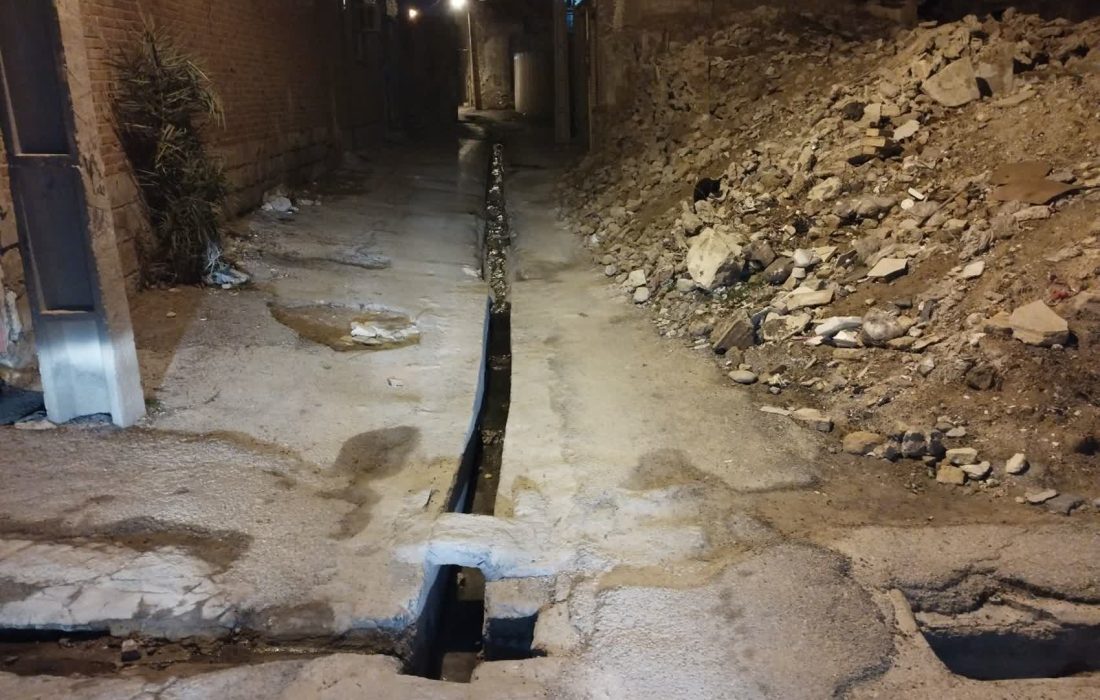 وضعیت تاسف بار یکی از کوچه های شهر بهبهان+تصاویر