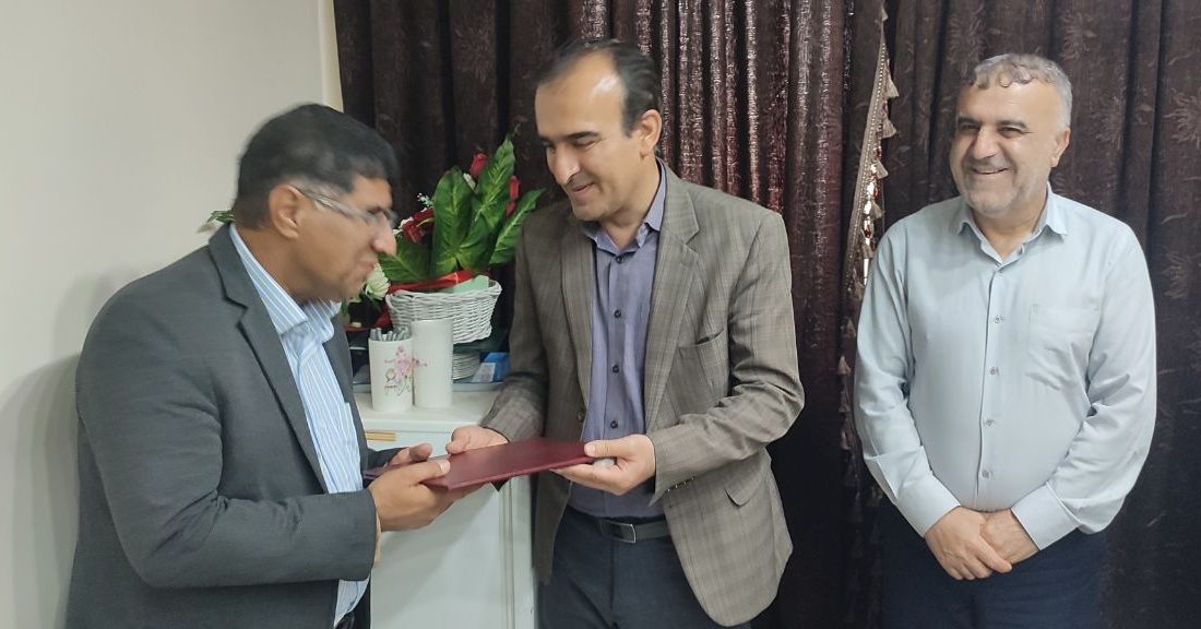 سرپرست جدید بیمارستان امام خمینی (ره) دهدشت منصوب شد