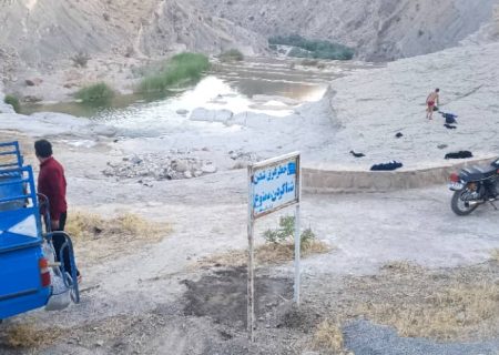 احساس مسؤلیت و حرکتی زیبا برای نجات جان مردم+تصاویر
