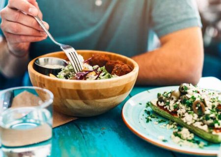 بهترین زمان شام خوردن برای کاهش وزن