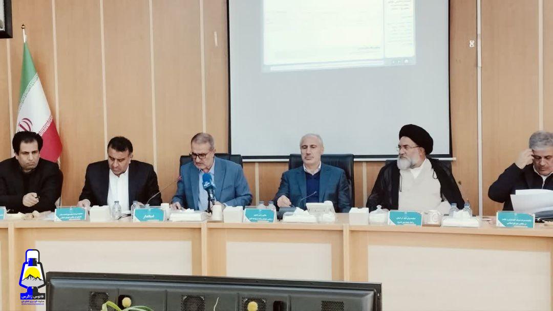 سفر معاون رئیس جمهور به کهگیلویه و بویراحمد/درخواست رحمانی از رئیس سازمان برنامه و بودجه: شفافسازی در مورد سد ماندگان / مناقشات سد ماندگان نیازمند بررسی کارشناسی است / مردم حق دارند از وضعیت سد ماندگان آگاه شوند