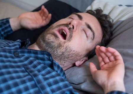 پنیر؛ سلاح مخفی برای مبارزه با خروپف شبانه