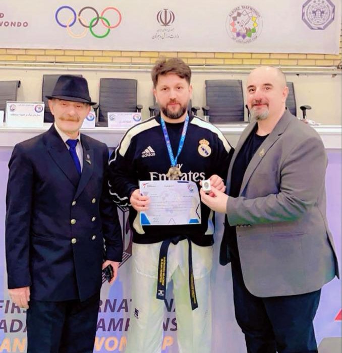 کسب مقام سوم تکواندوکار کهگیلویه و بویراحمدی در مسابقات کشوری لیگ تکواندو هانمادانگ