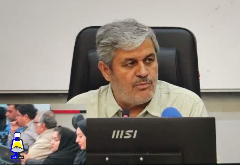 تاجگردون در نشست خبری: پزشکیان بدشانسترین رئیسجمهور ایران است / مقایسه پزشکیان با بنیصدر بیانصافی بزرگی است / نمیخواهم بگویم عملکرد دولت ایشان در حد کمال بوده است، اما نسبت دادن همه مشکلات به وی و دولتش نیز نادرست است / ساماندهی نیروهای شرکتی در پیچ و خم قانون / نظر تاجگردون در خصوص استخدام ادارات / اسامی لیست ۴۰۰ نفری فاش شد