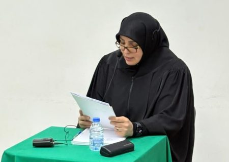 بانوی علم، شجاعت و تعهد اجتماعی