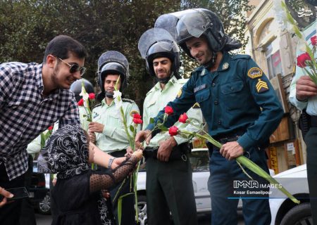 سبز پوشان بی ادعا