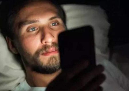 این نور ۶ عارضه برای چشم دارد